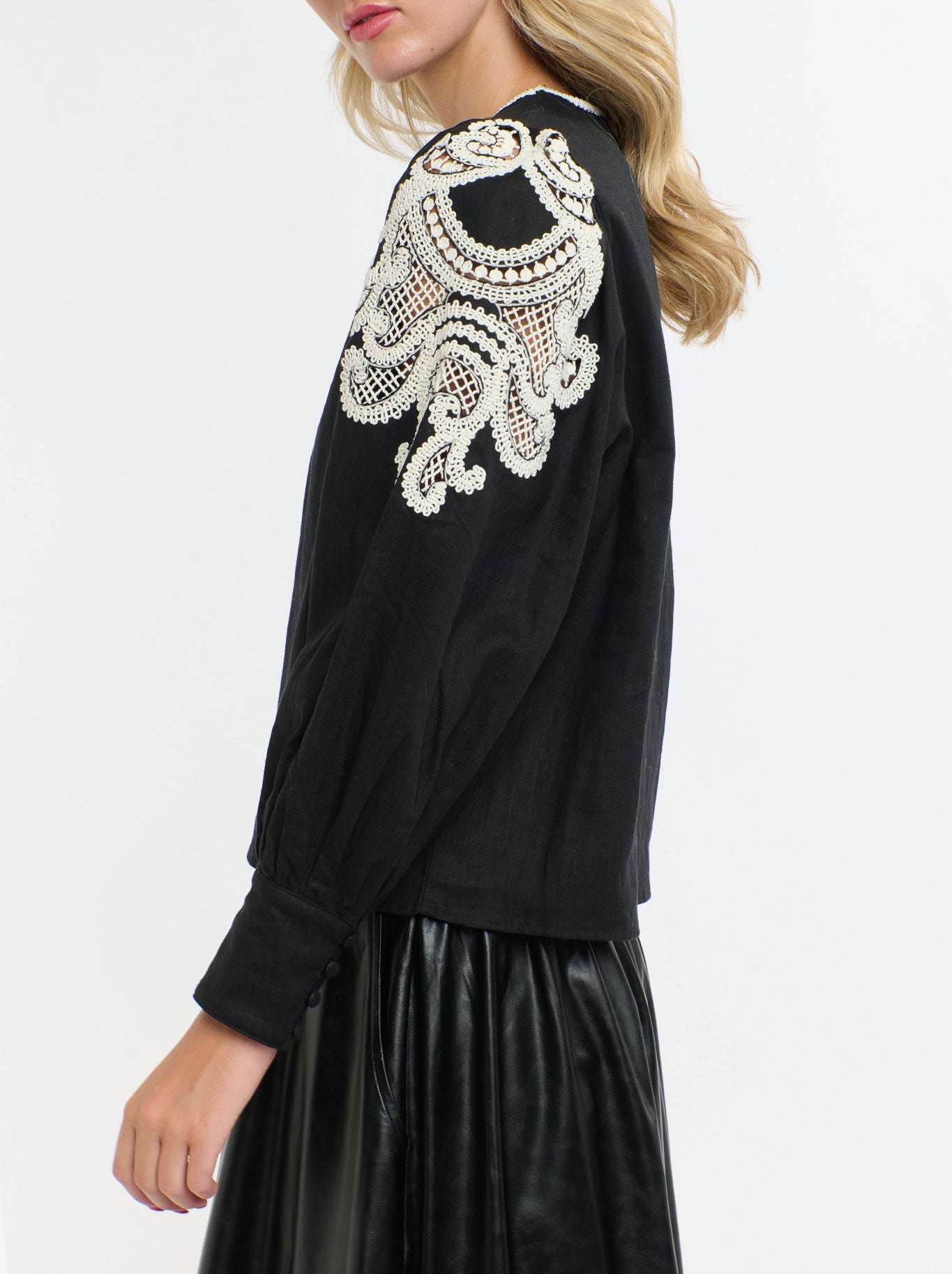 365 DAYS DANBURY TOP