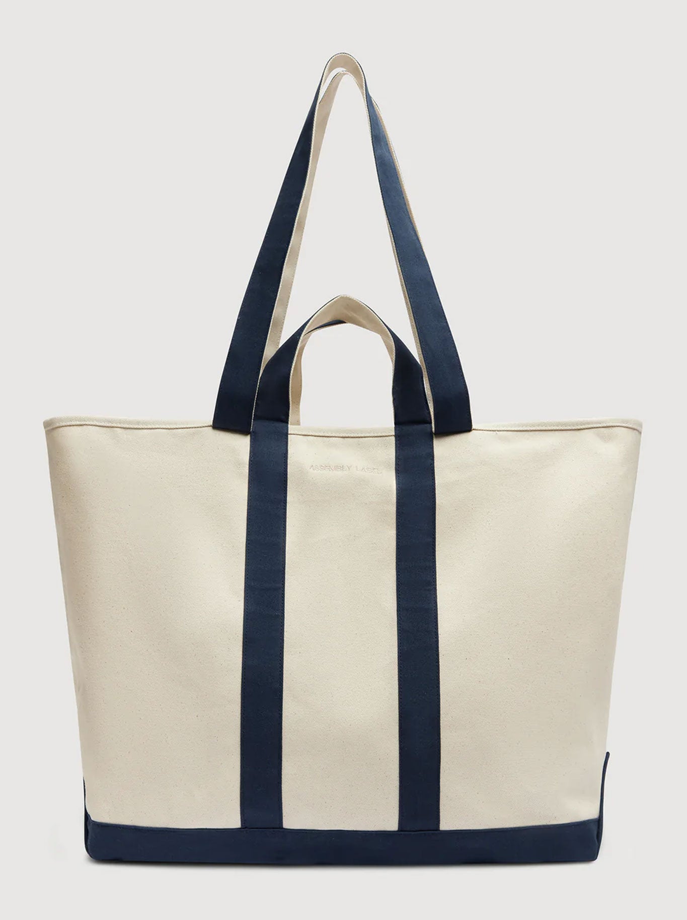 ASSEMBLY LABEL CANVAS WEEKEND BAG