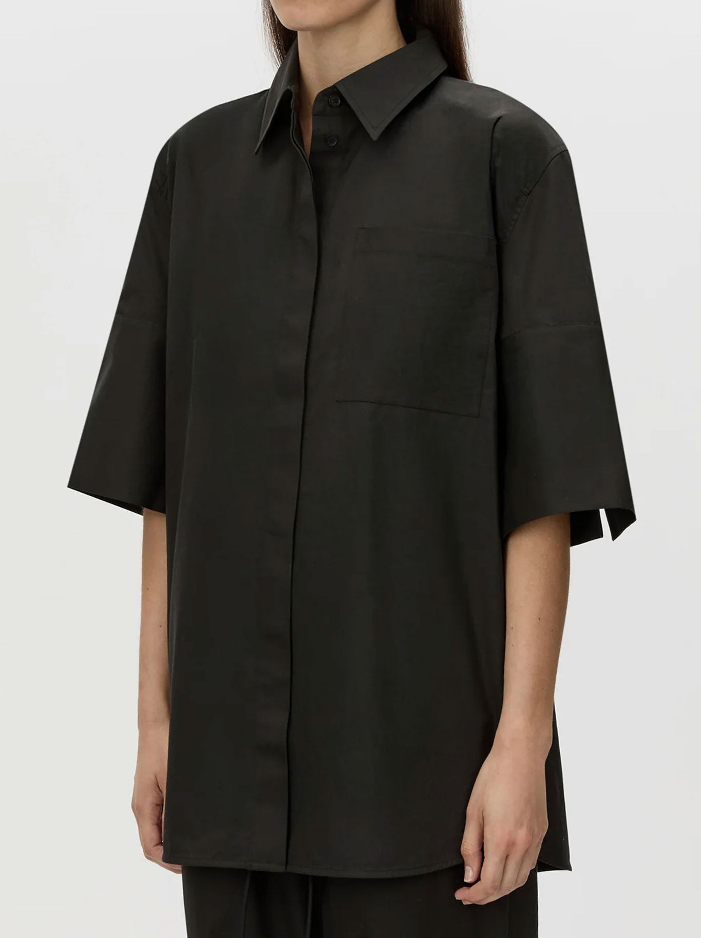 CAMILLA AND MARC WINSLOW SHORT SLEEVE SHIRT