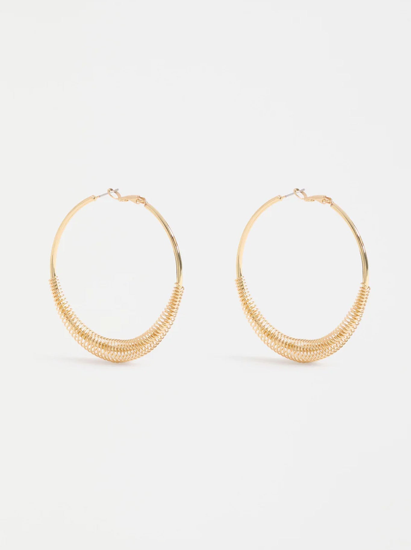 ELK SOLF METALLIC HOOP EARRING