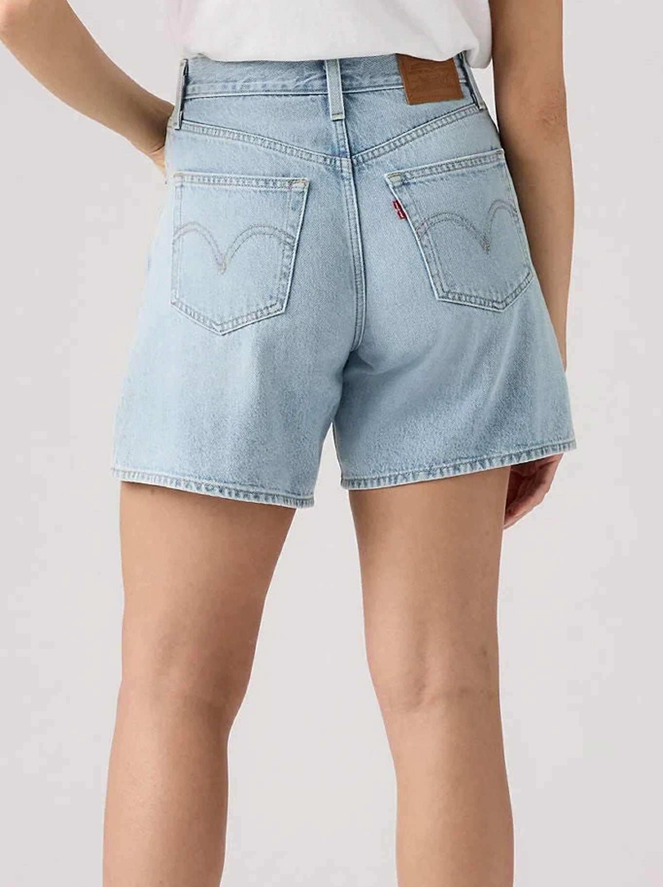 LEVI'S HIGH RISE BAGGY SHORTS