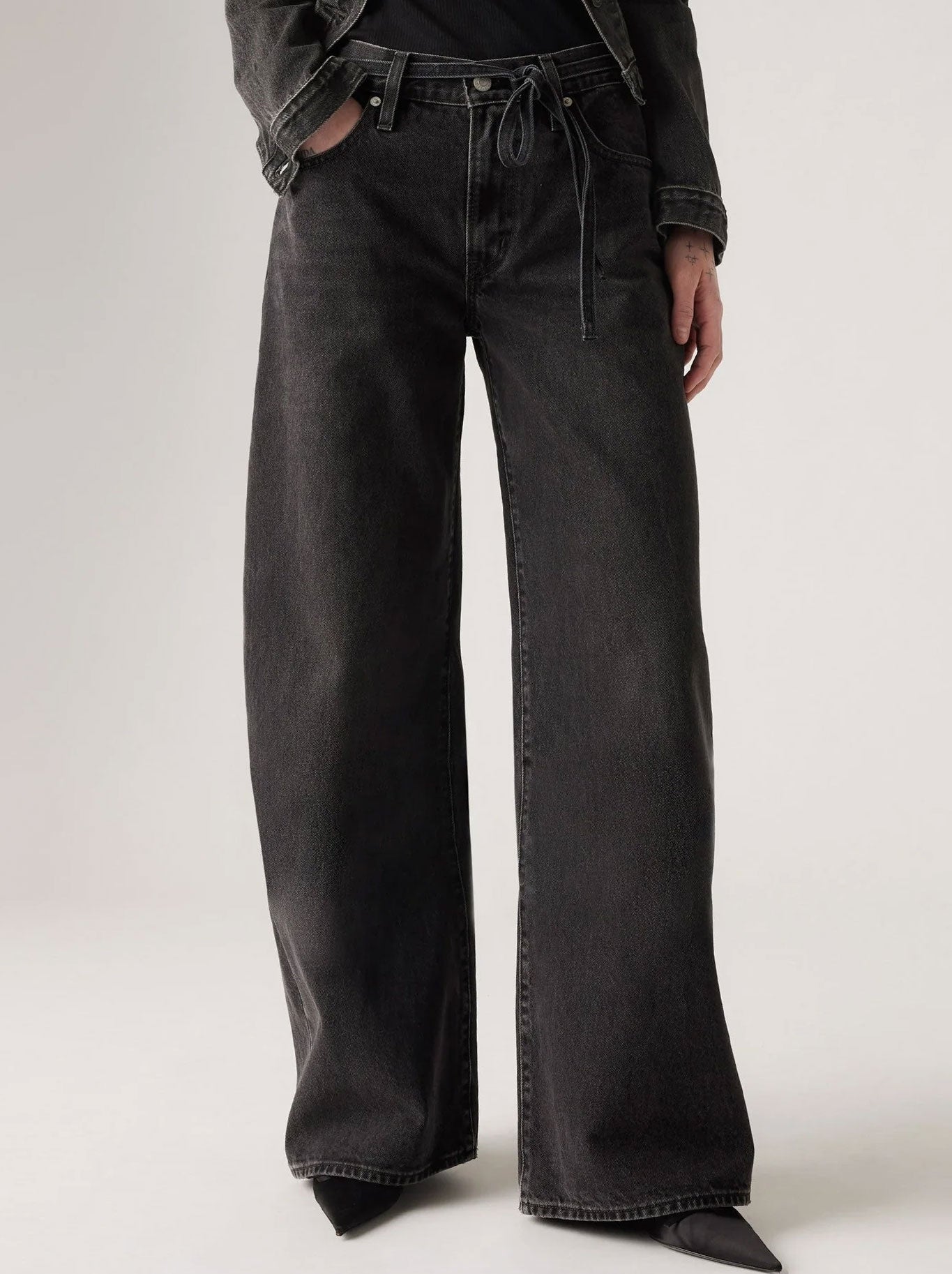 LEVI'S XL STRAIGHT JEAN