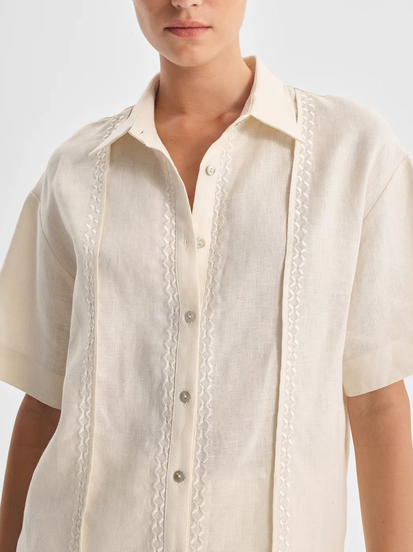 MORRISON MAISEY LINEN SHORT SLEEVE SHIRT
