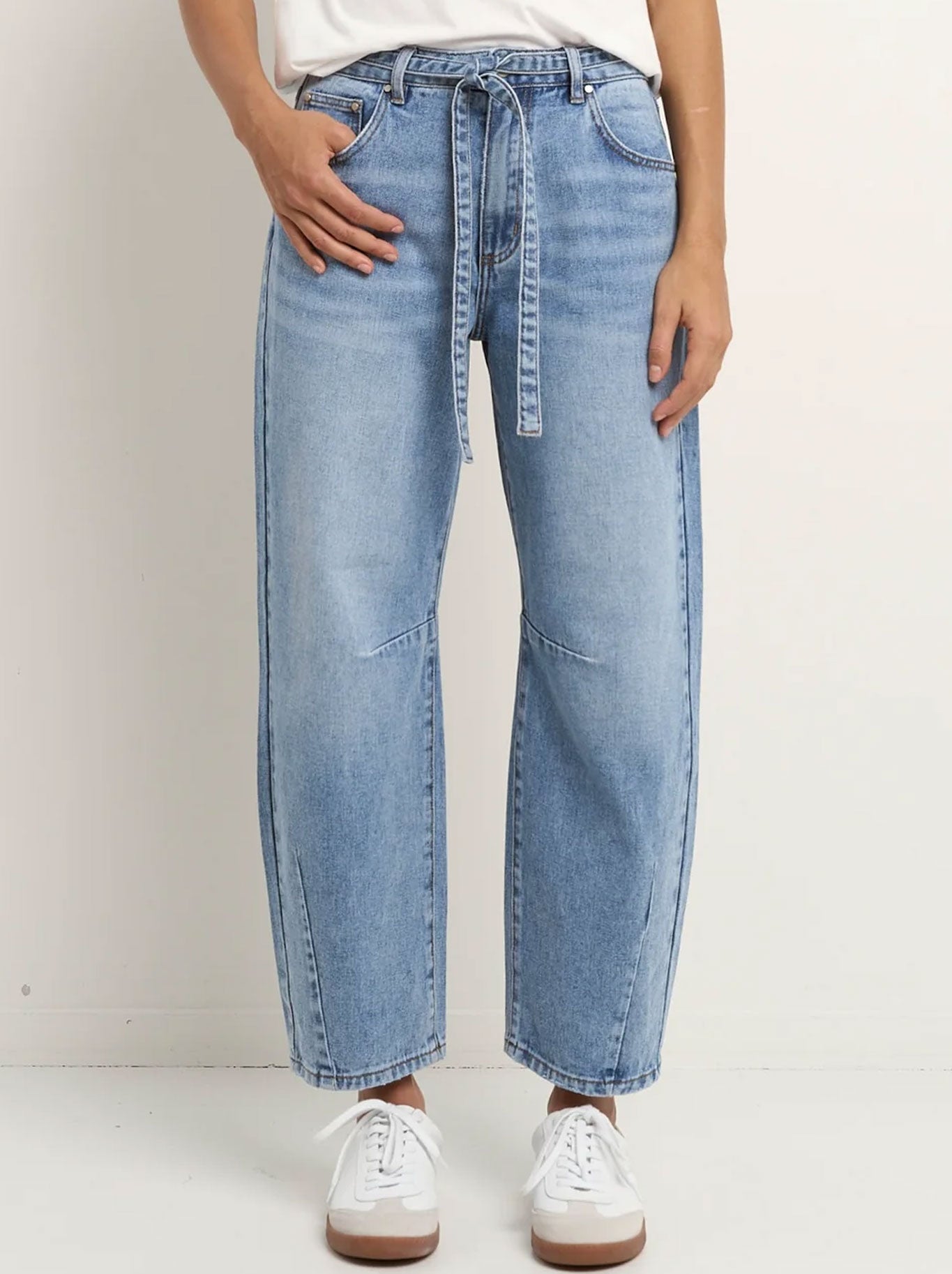 STORIES BE TOLD CAMPUS TIE WAIST BARREL JEAN
