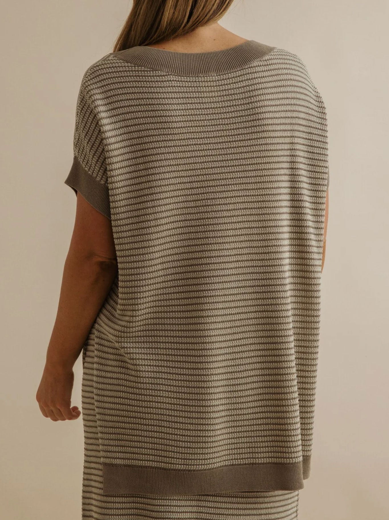 TALAMAYA LATTICE SHORTSLEEVE PULLOVER