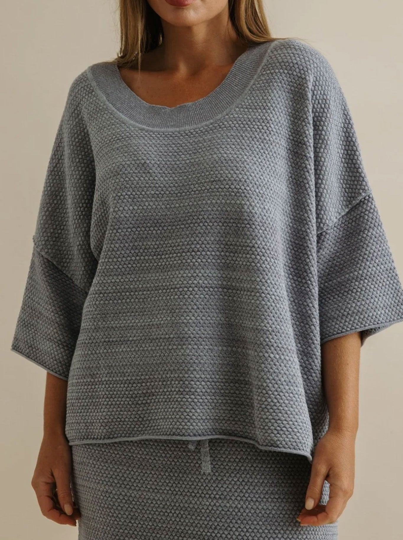 TALAMAYA CORAL KNITTED TEE PULLOVER