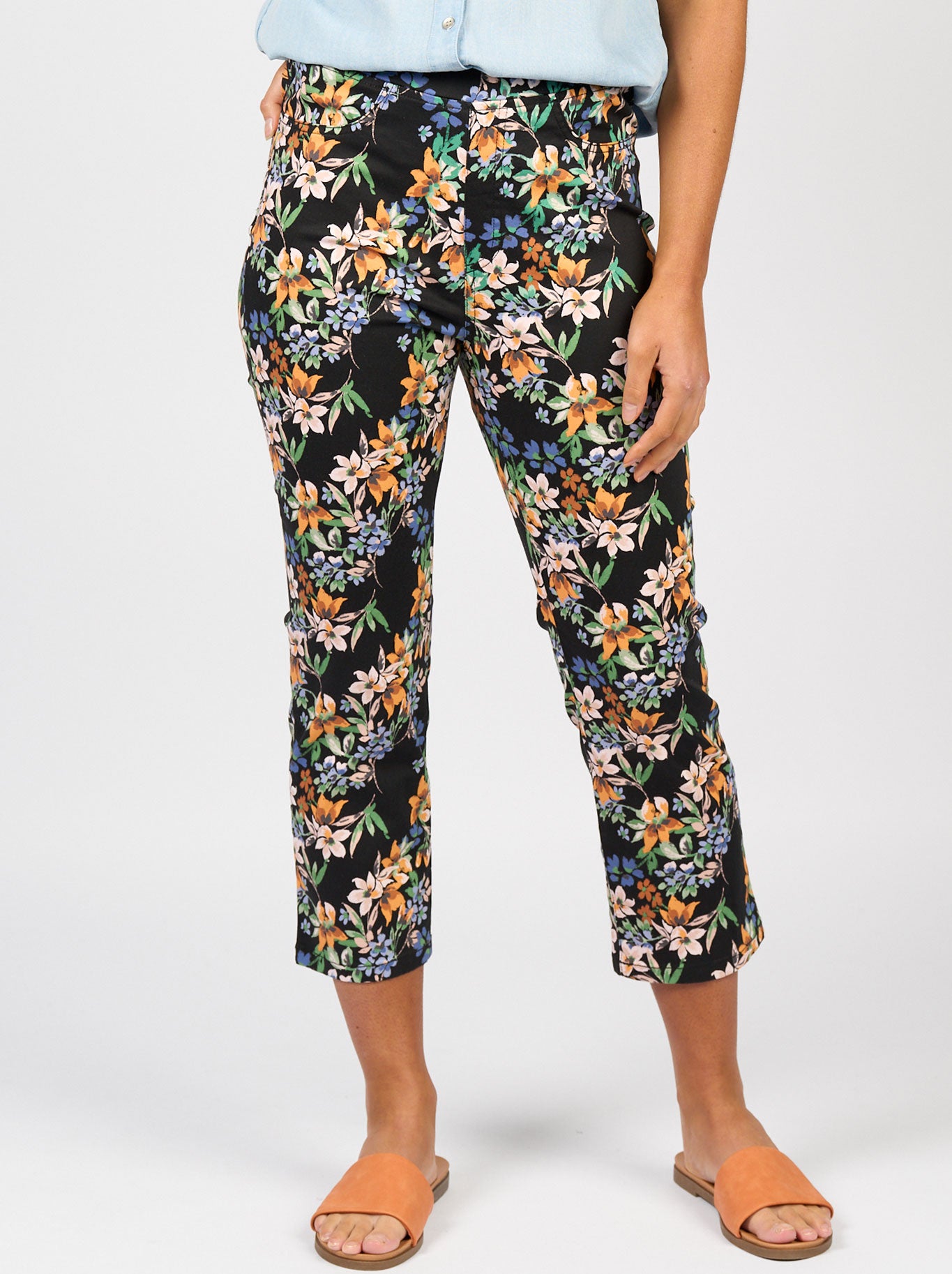 VASSALLI PRINTED 7/8TH PULL ON PANT