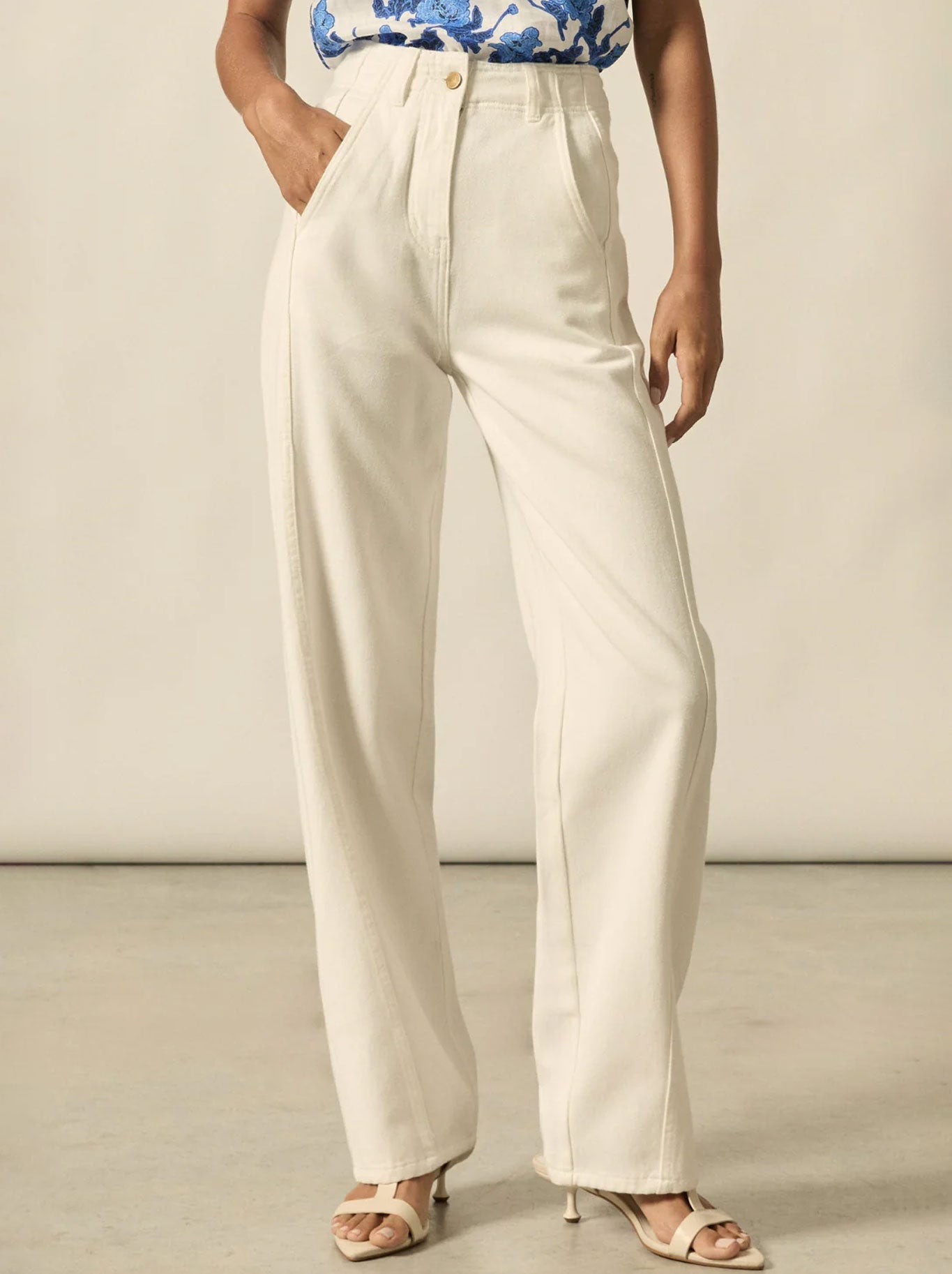 ZOE KRATZMANN ORCHESTRATE JEAN