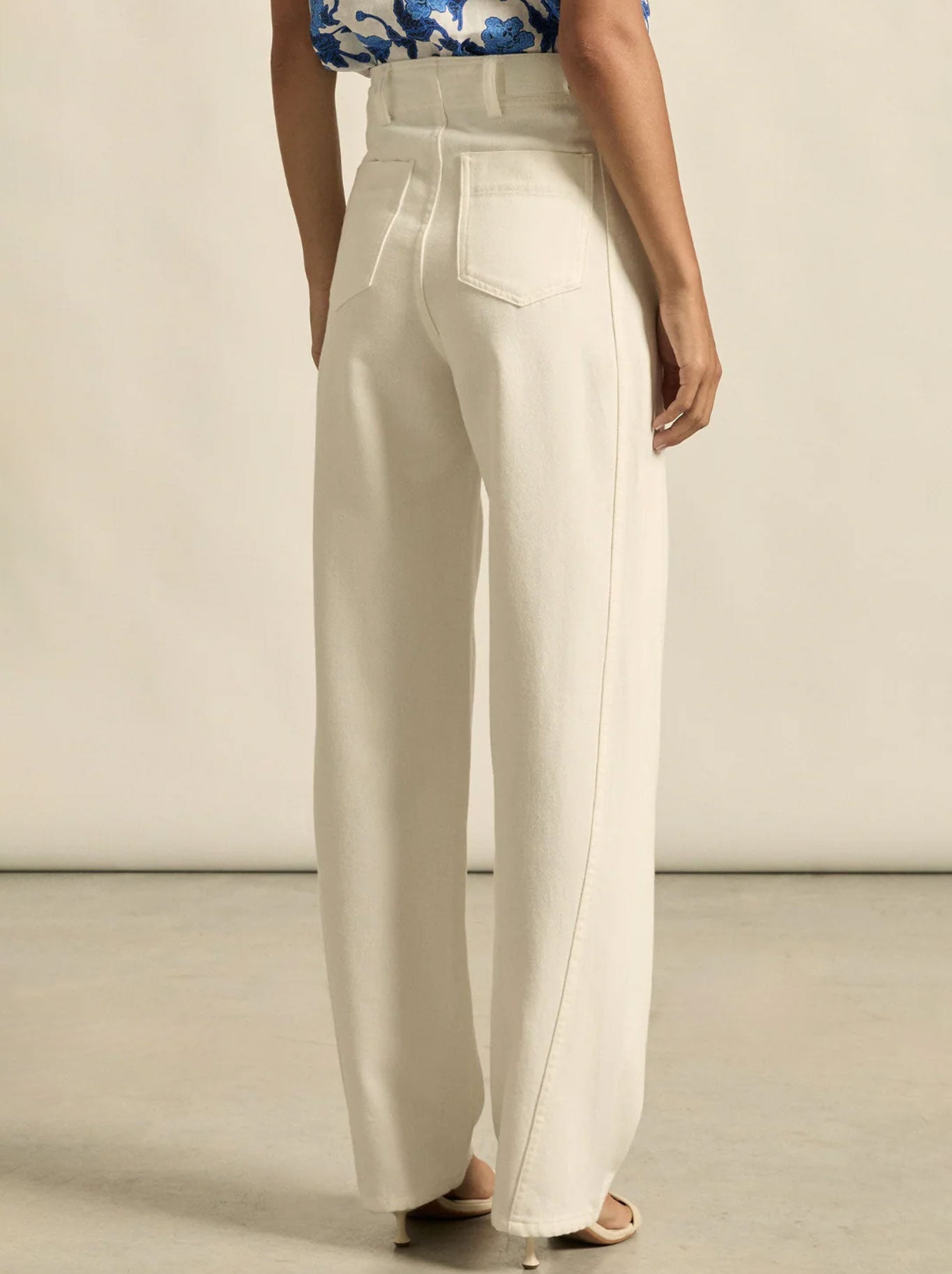 ZOE KRATZMANN ORCHESTRATE JEAN