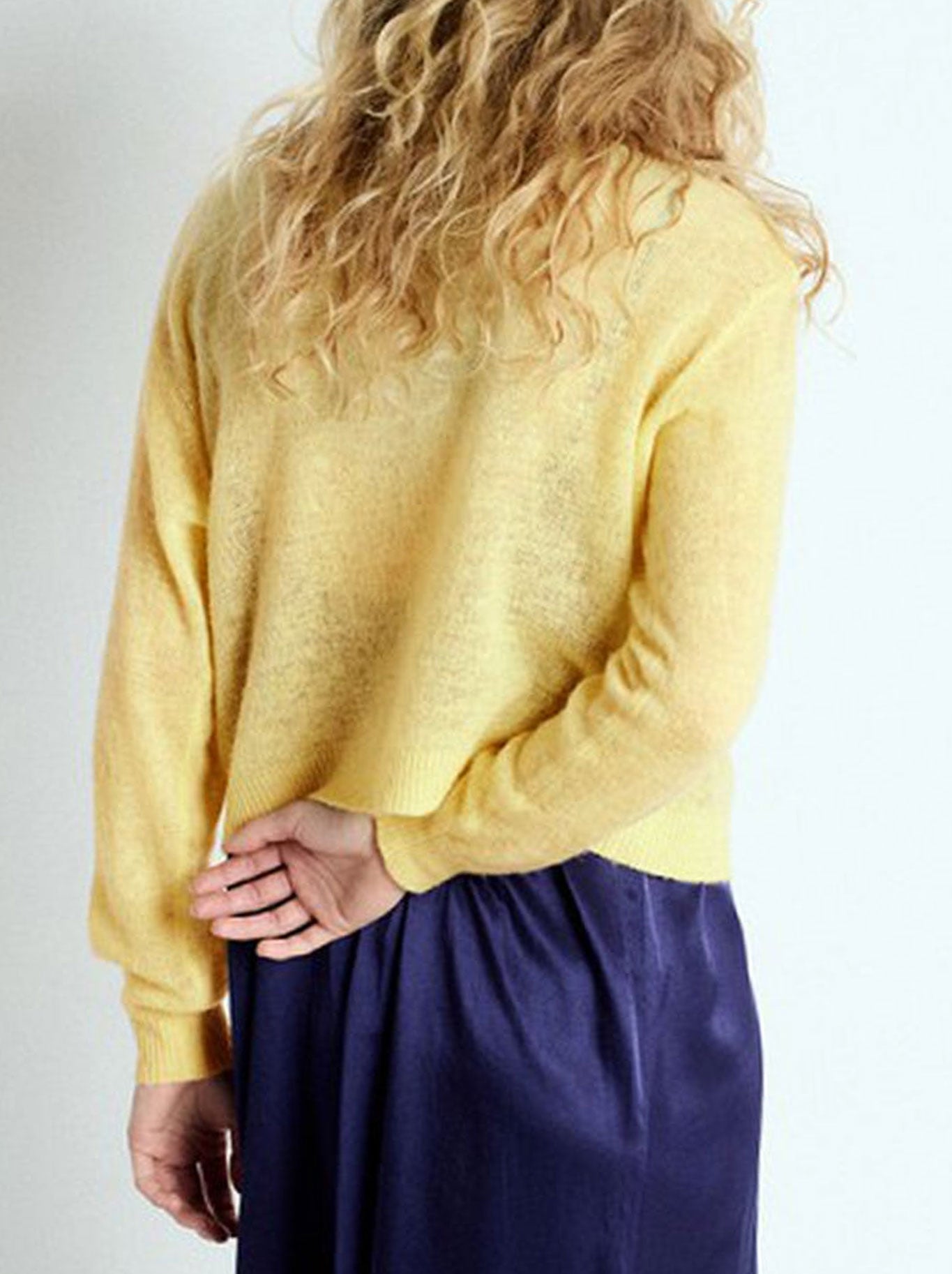 AMERICAN VINTAGE DUMY FINE V NECK JUMPER