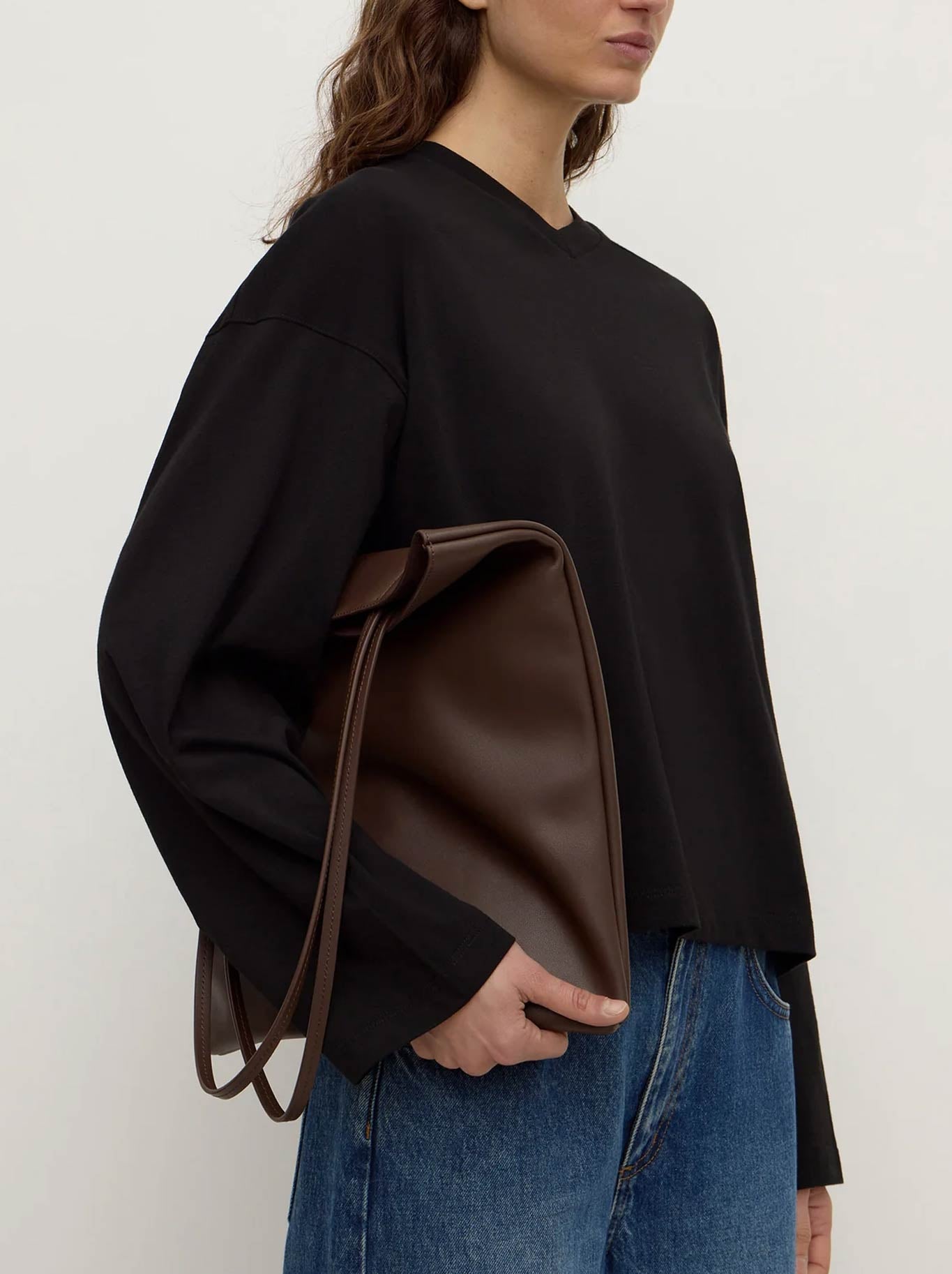 ASSEMBLY LABEL CALLEN LEATHER SHOULDER BAG