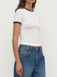 ASSEMBLY LABEL KOURT CONTAST BIND TEE