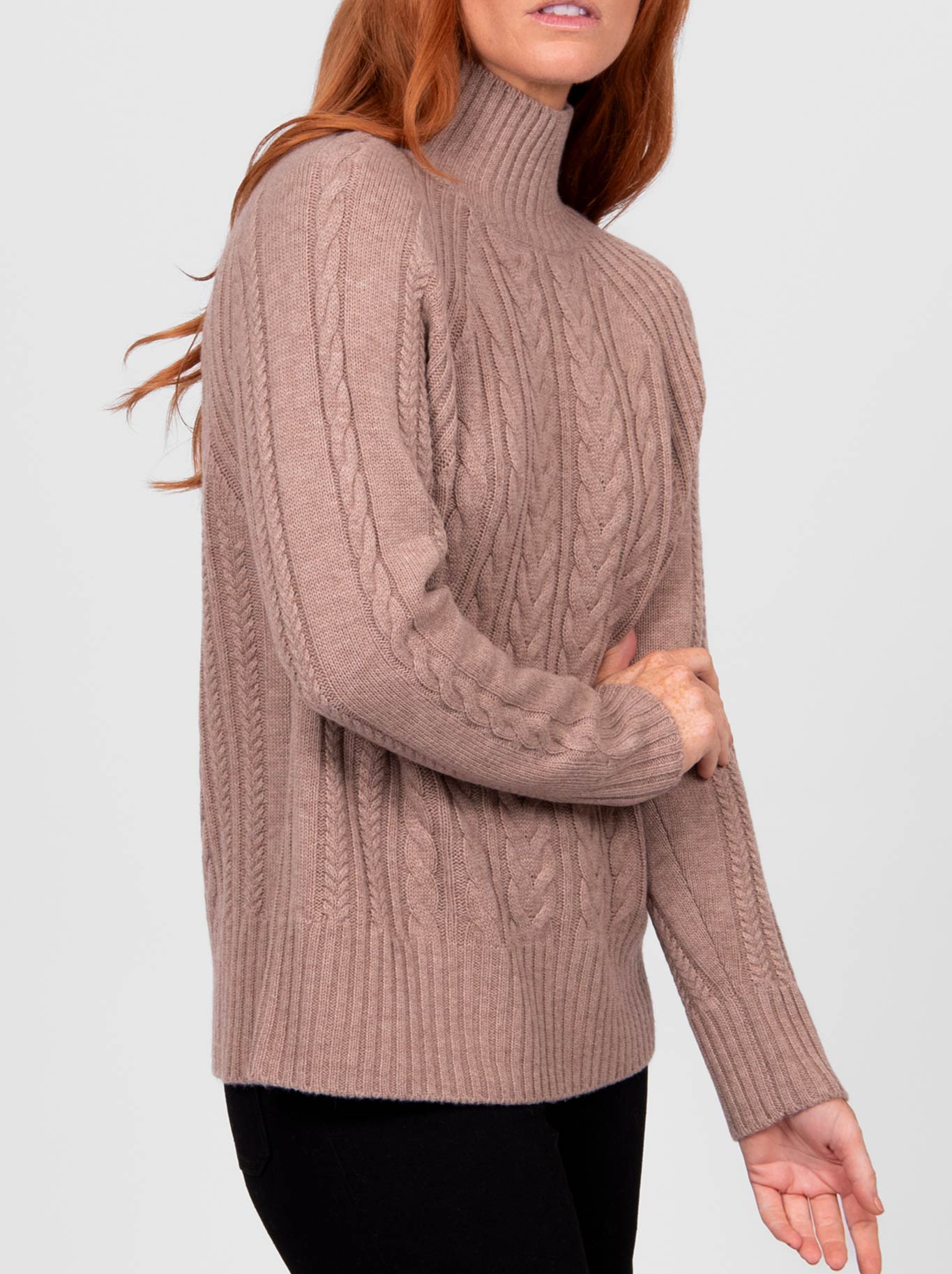 BRIDGE & LORD CABLE PULLOVER