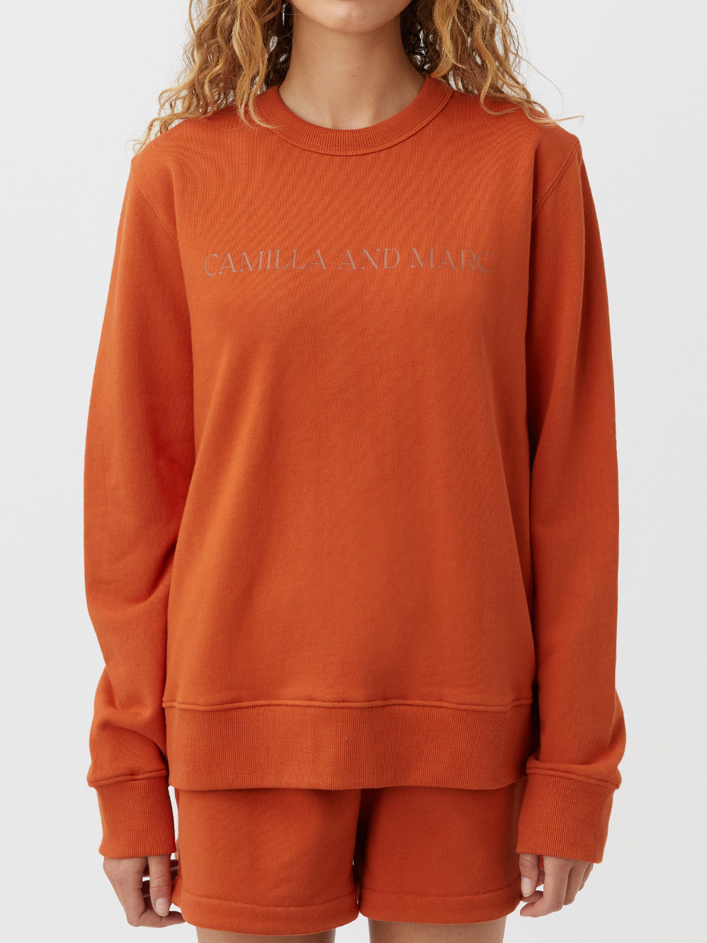 CAMILLA AND MARC BURFORD CREW Yeltuor