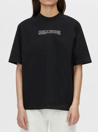 CAMILLA AND MARC RIGEL LOGO TEE