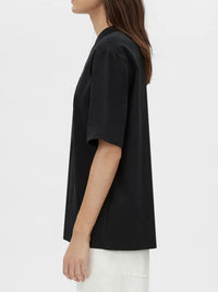 CAMILLA AND MARC RIGEL LOGO TEE
