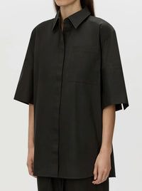 CAMILLA AND MARC WINSLOW SHORT SLEEVE SHIRT