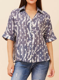 CAROLINE K MORGAN ANIMAL PRINT TOP WITH FOIL