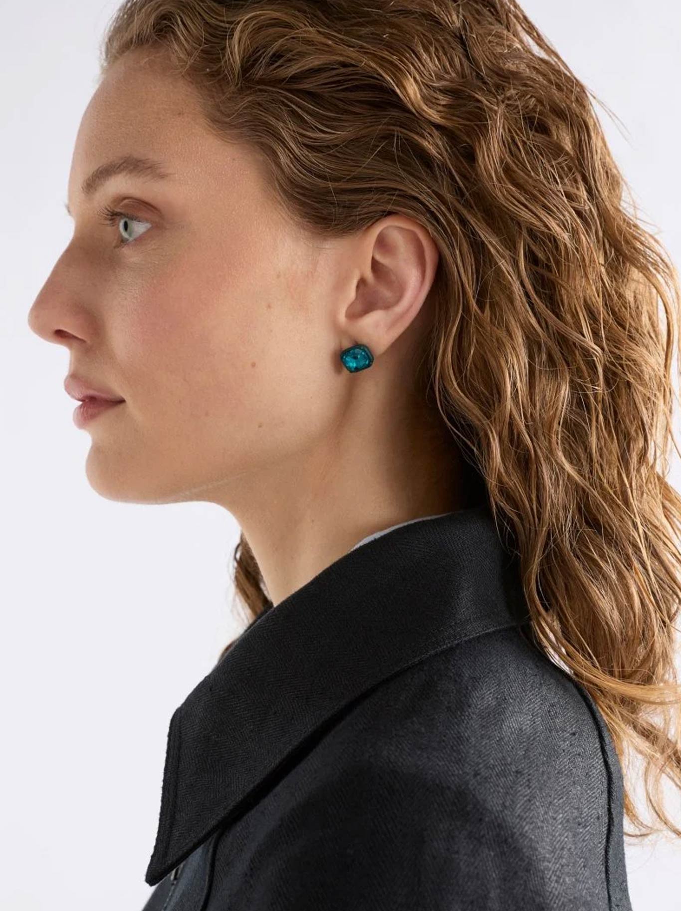 ELK JULE MINI STUD EARRINGS