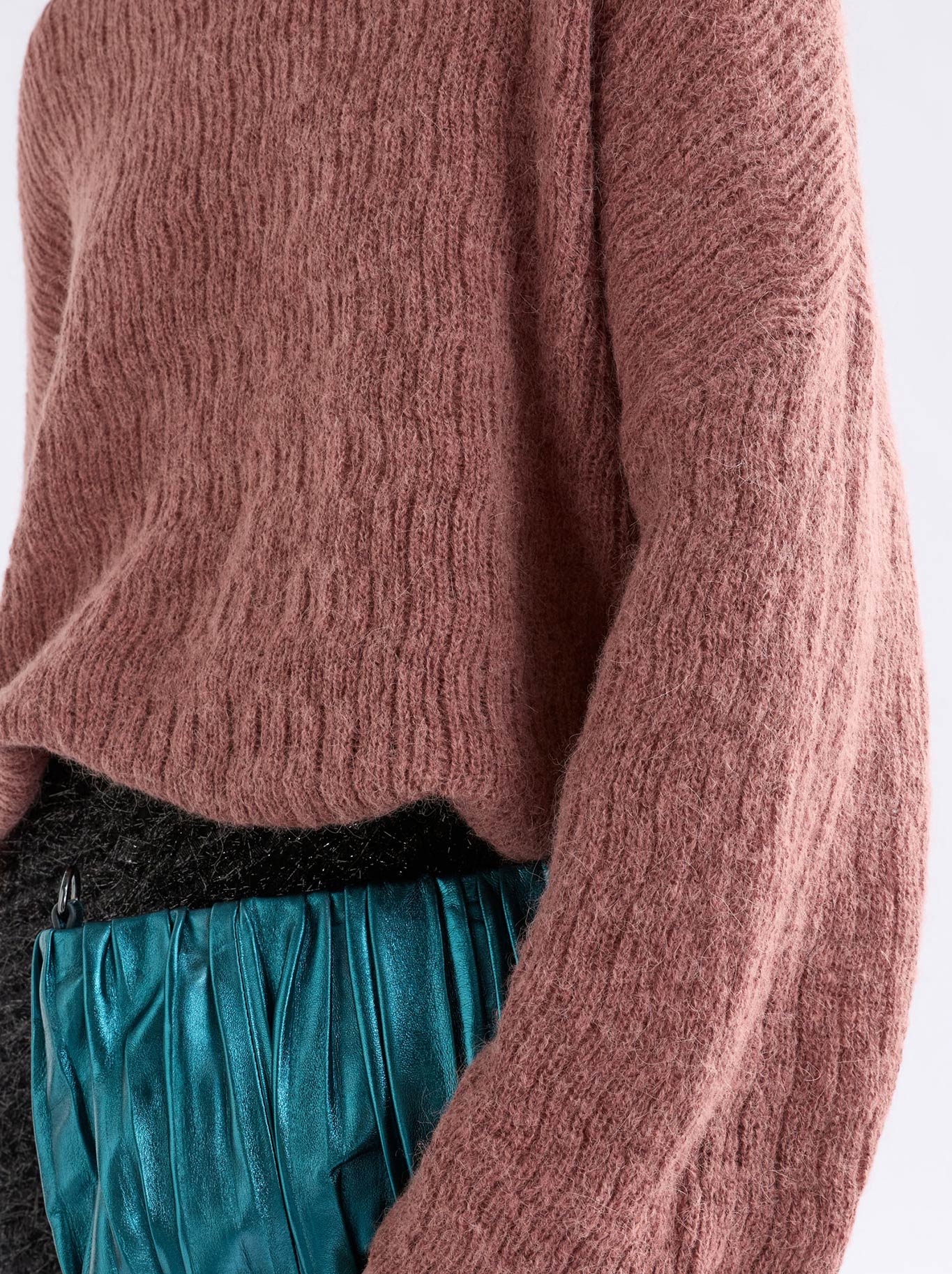 ELK AGNA PATTERN SWEATER