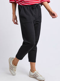 ELM SUTTON TRACK PANT