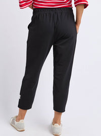 ELM SUTTON TRACK PANT