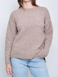 ENNI HI LOW CREW NECK SWEATER