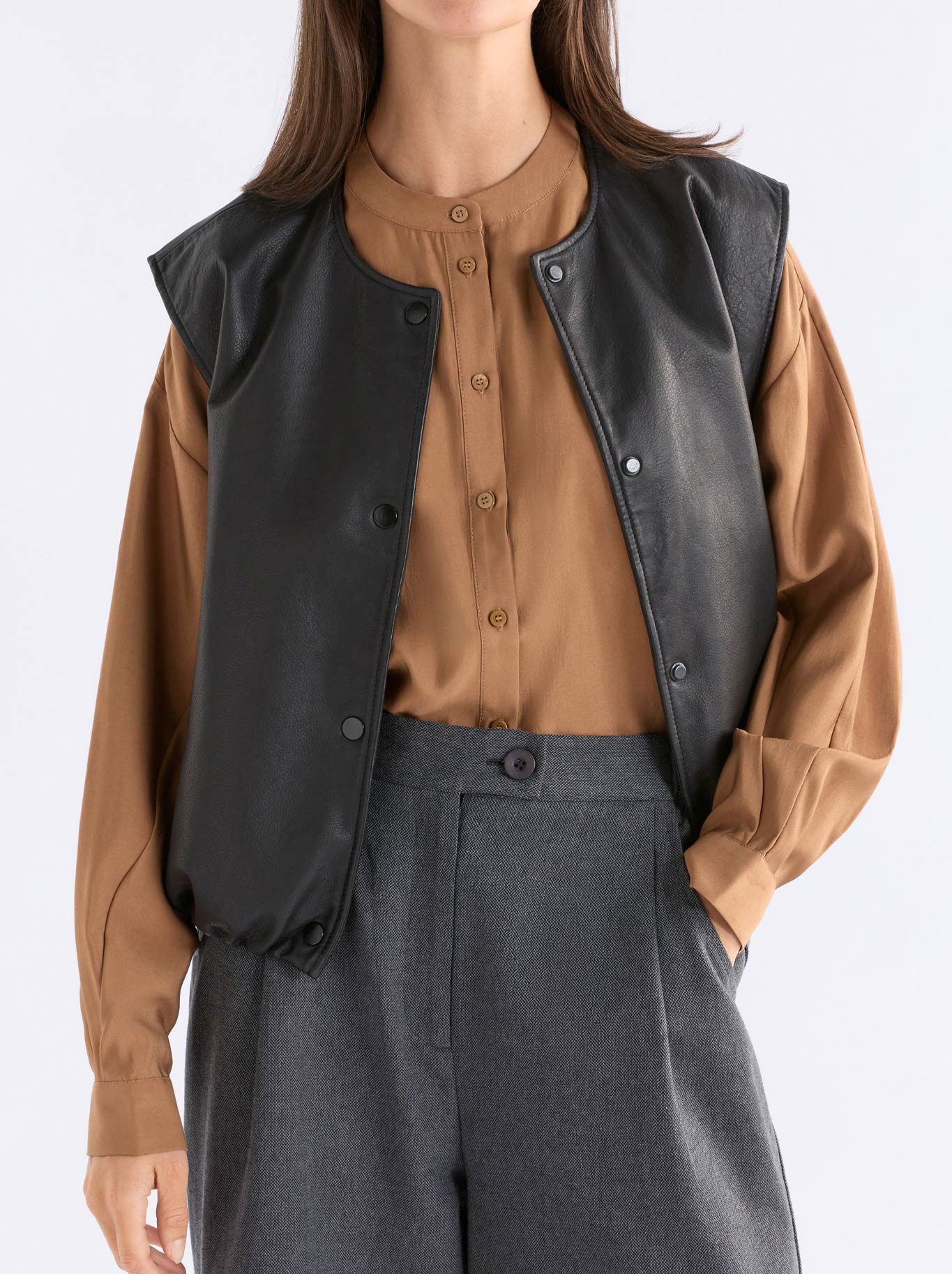 ELK STRIIND LEATHER VEST