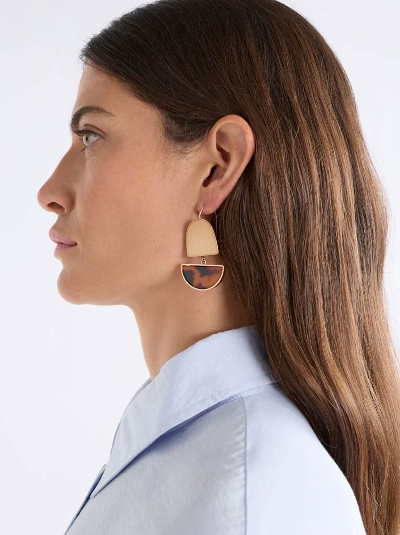 ELK HERAN HOOK EARRING