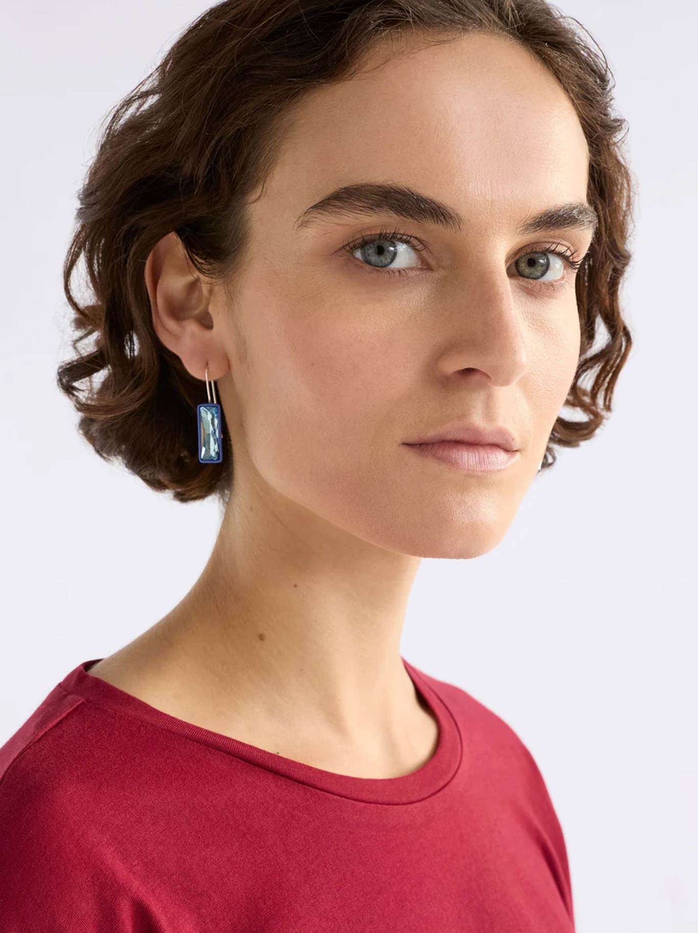 ELK JULE SMALL HOOK EARRING