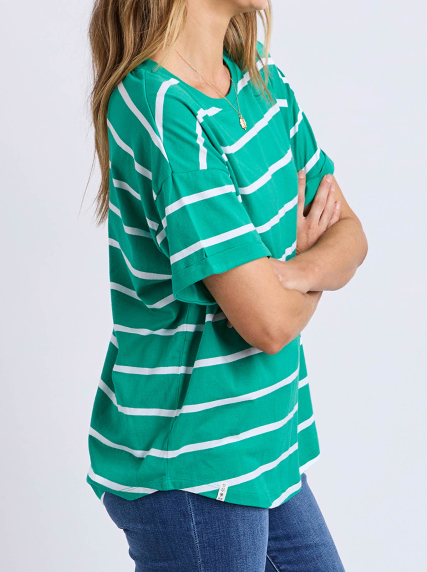 ELM HALLI SHORT SLEEVE TEE