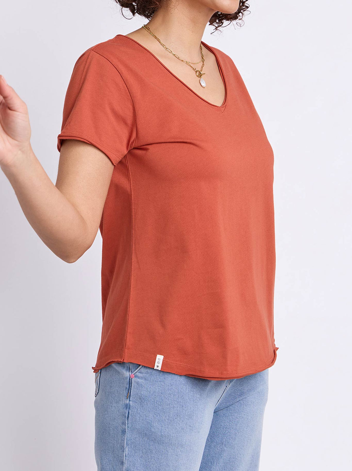 ELM PIMA VEE TEE