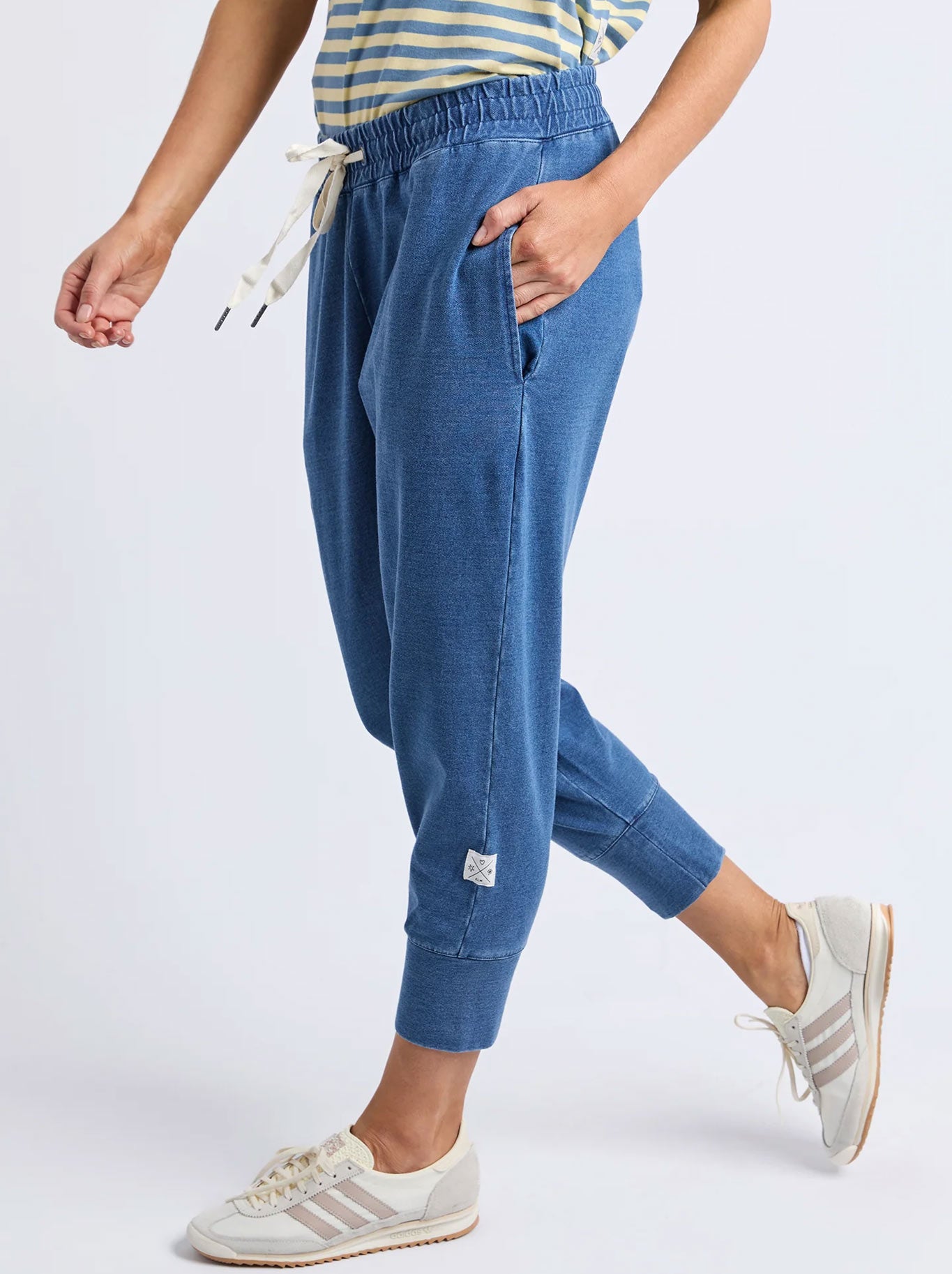 ELM BRUNCH PANT DENIM-LOOK