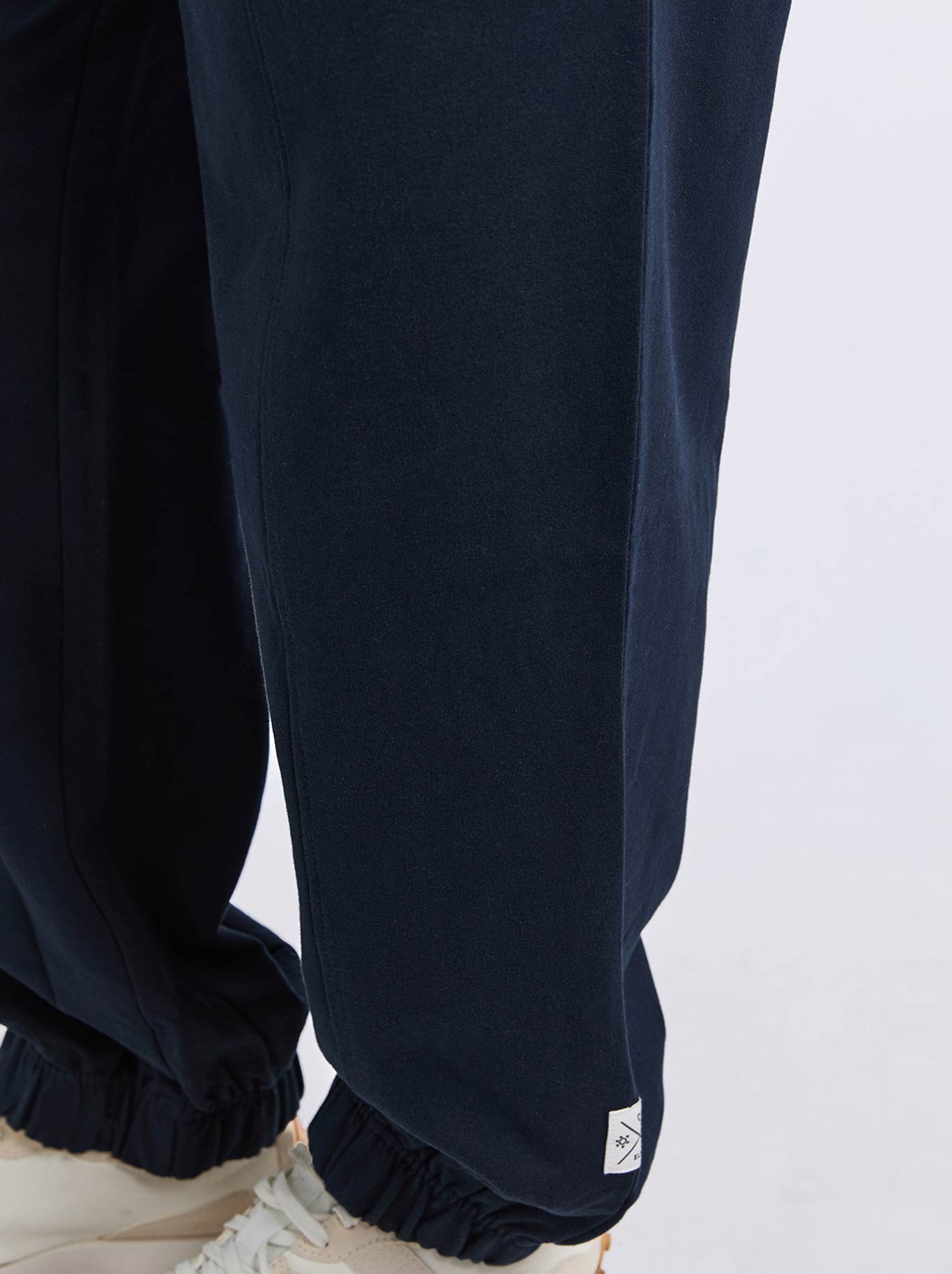 ELM AUBREY TRACKPANT