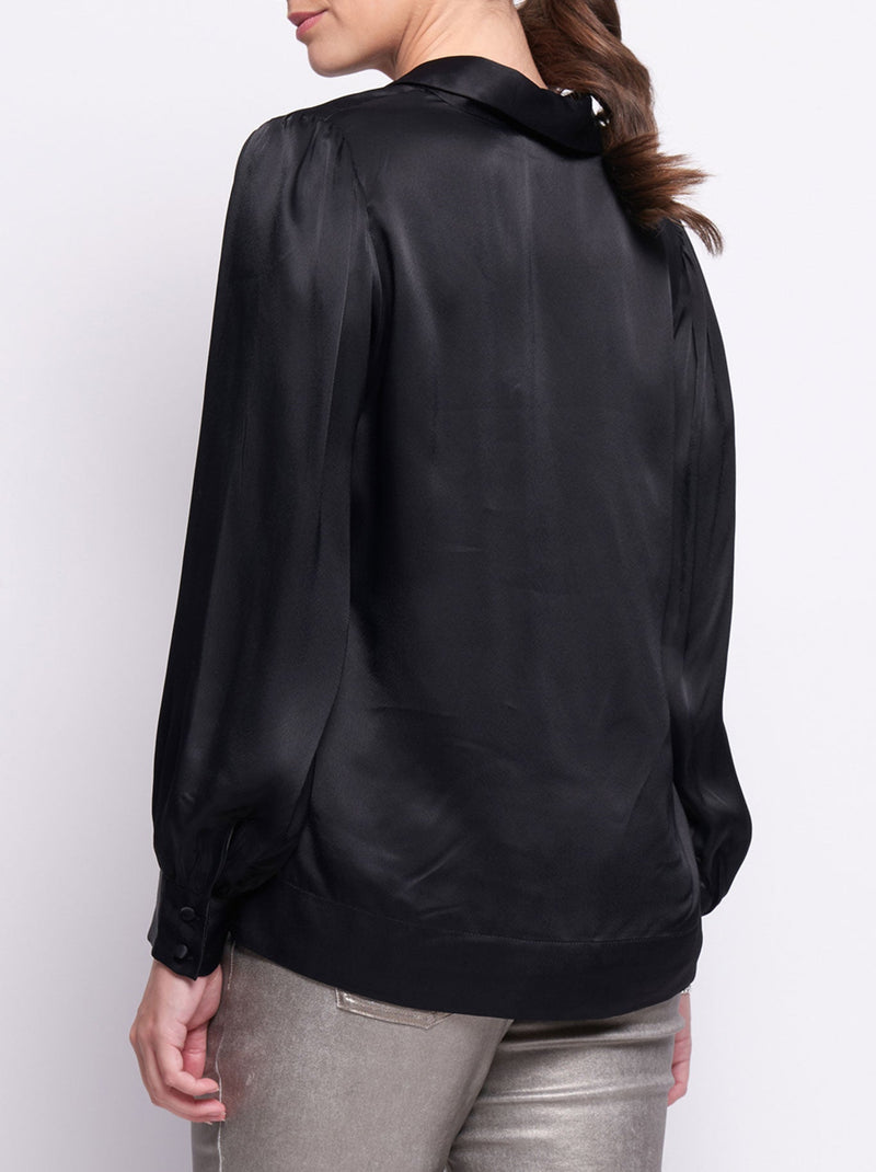 FOIL MAKE A STATEMENT BLOUSE