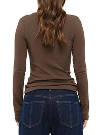JAC AND MOOKI HARLOW HENLEY