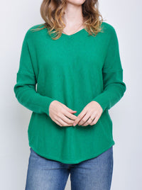 JAMES MELBOURNE VEE NECK CURVED HEM