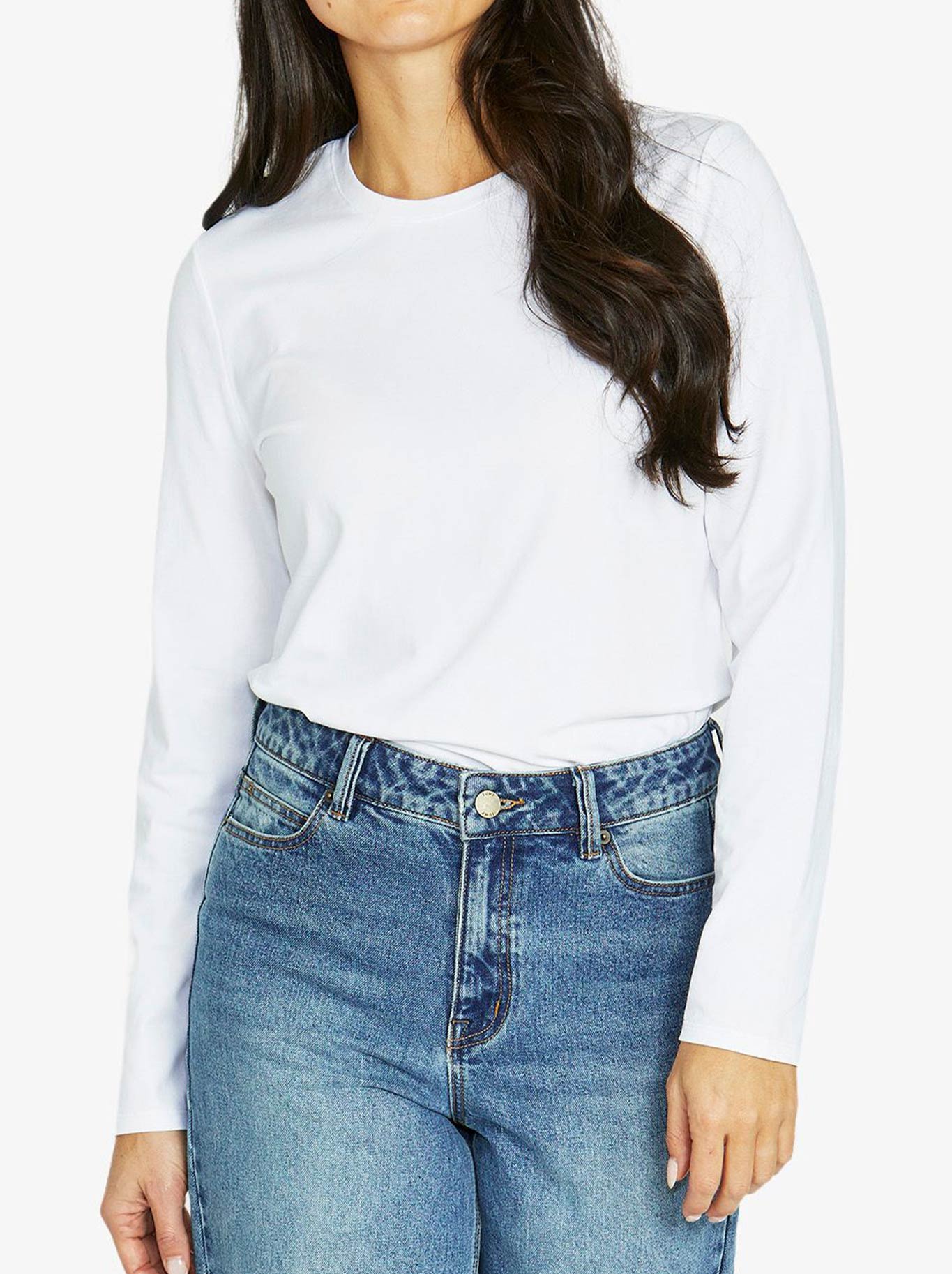 JUMP CORE CREW LONG SLEEVE TEE