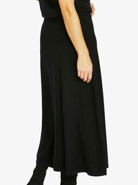 JUMP A LINE KNIT SKIRT