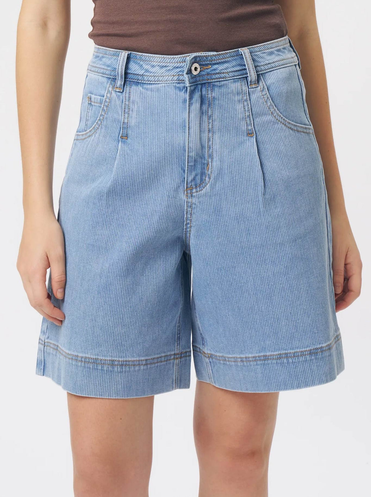 KIREINA BIJOU SHORT
