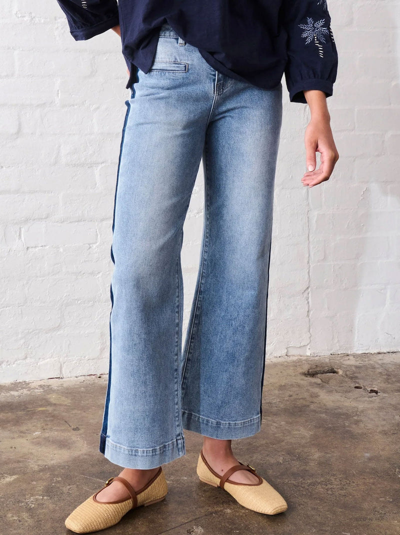 KIREINA FREYA SIDE PANEL JEANS