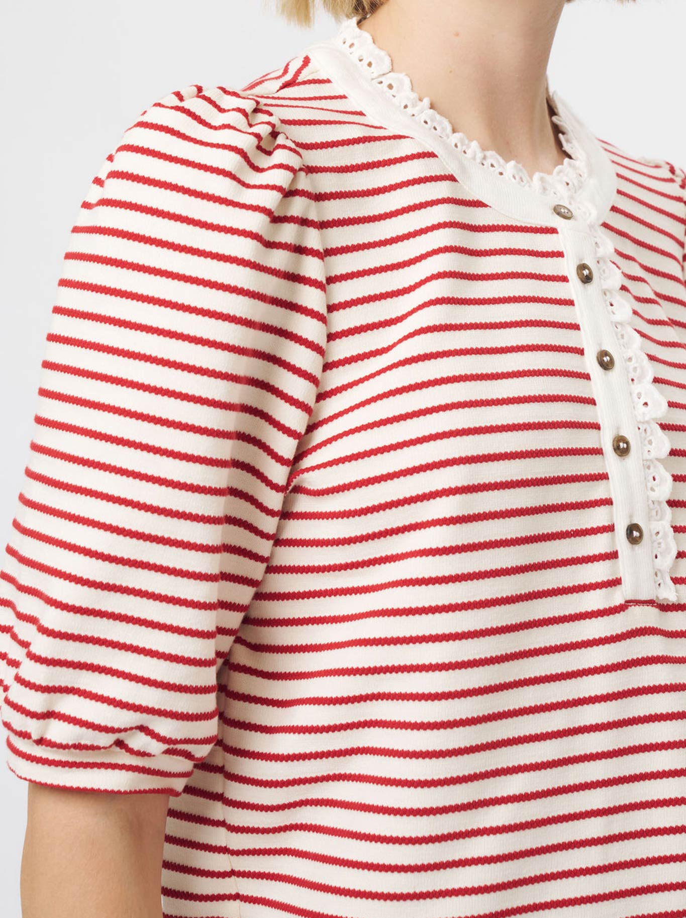 KIREINA JACQUELINE TOP