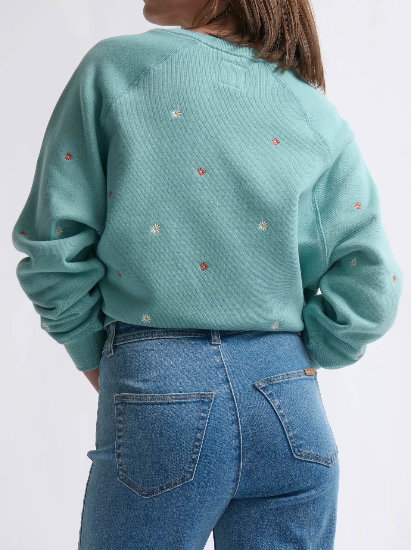 KIREINA PATTI SWEATSHIRT