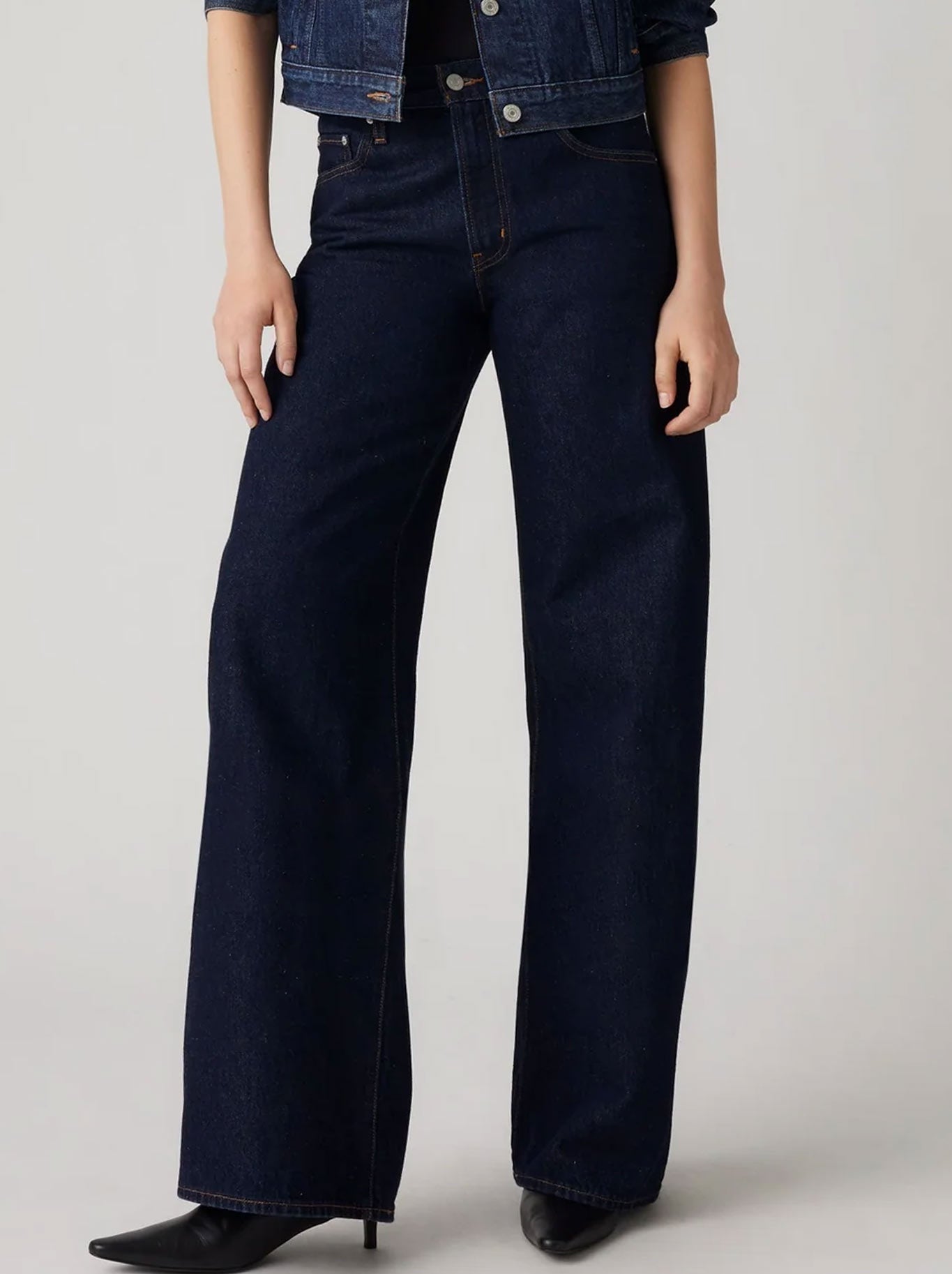 LEVI'S XL STRAIGHT JEAN