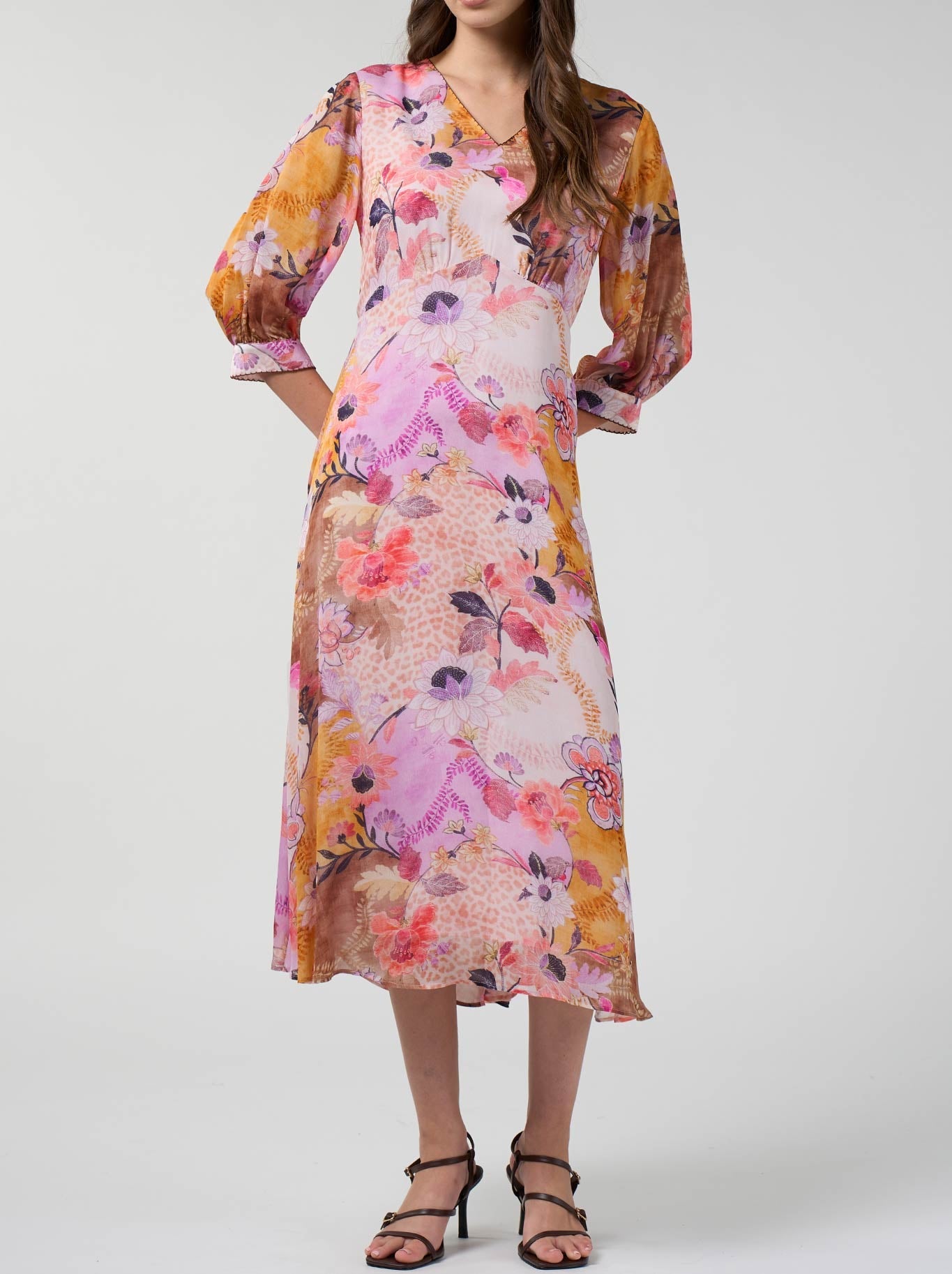 LOOBIE'S STORY BATIKA MIDI DRESS