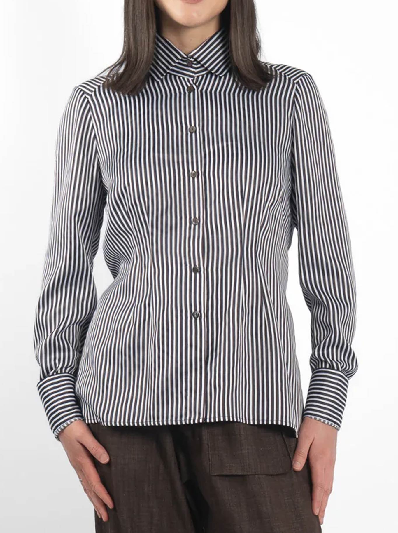 M.A DAINTY KEYES SHIRT
