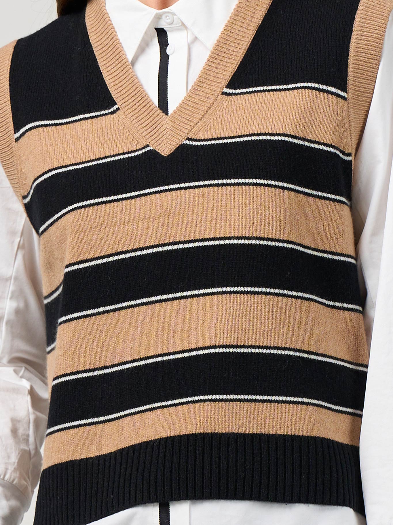 MADLY SWEETLY COLLEGE VEST