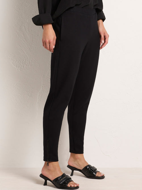 MELA PURDIE ZIP STILETTO POLISHED PONTE PANT