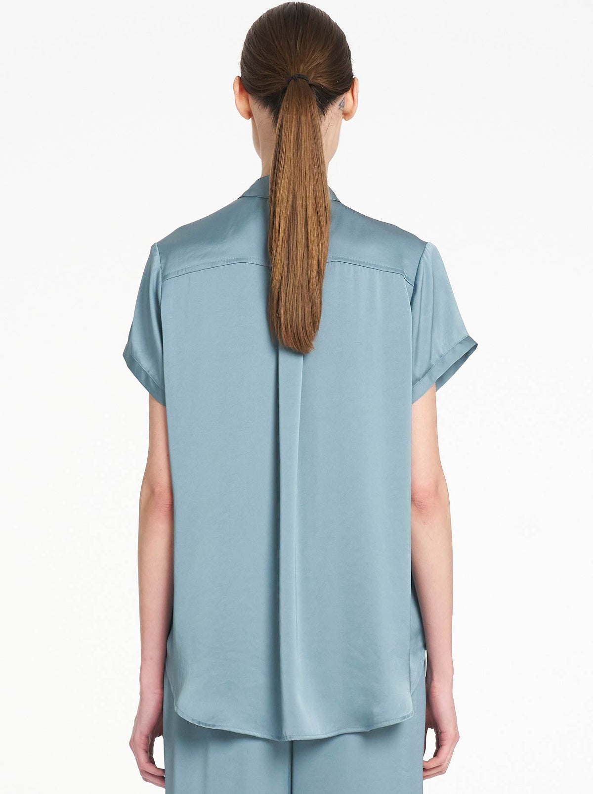 MELA PURDIE SOFT STAND SHIRT