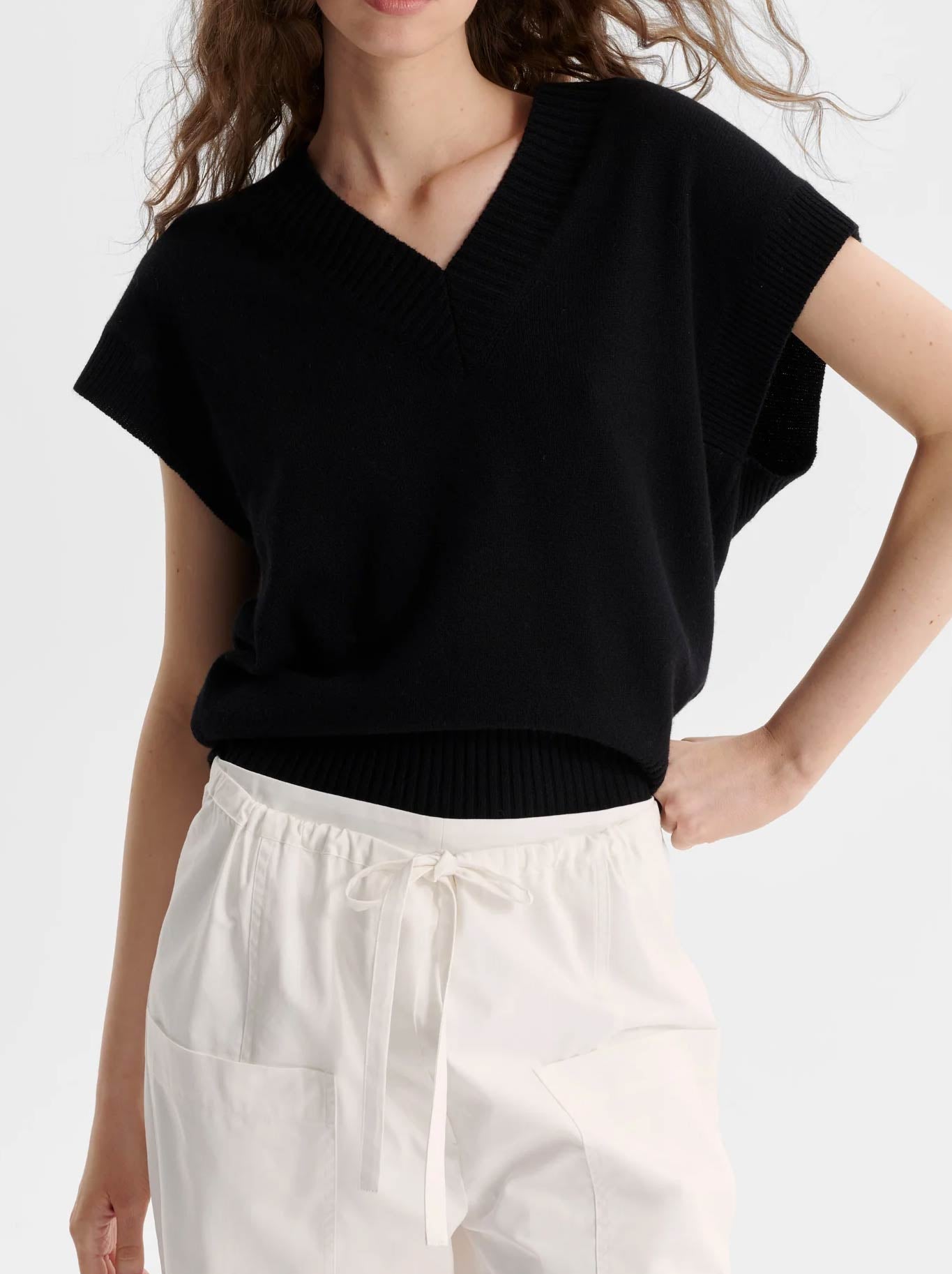 MORRISON WINSTON KNIT VEST